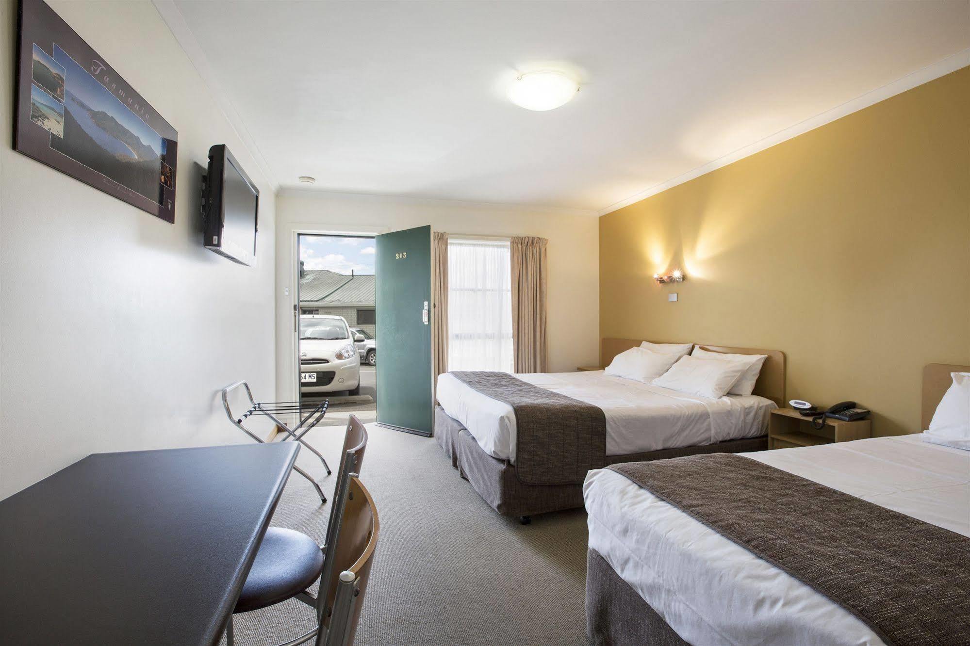 Nightcap At Riverside Hotel Launceston Exterior photo