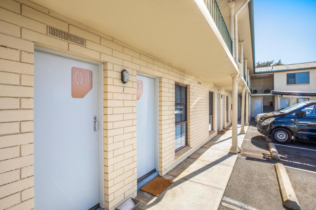 Nightcap At Riverside Hotel Launceston Exterior photo